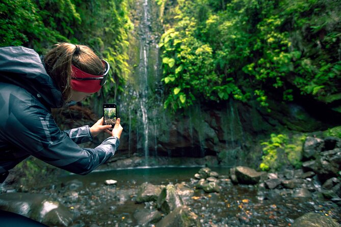 25 Fountains Levada: Hiking Tour in Madeira Rabaçal Valley (PR6) - Rabacal levadas and the road to 25 Fountains: your pace, your footing