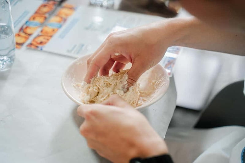 Between Sweet Traditions: pastel de nata workshop in Madeira - Inside the class: what you actually do in 2 hours