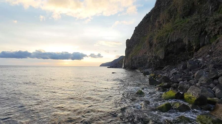 Cabo Girão, Seixal, Porto Moniz & more – Full Day + PickUp - Porto Moniz: volcanic pools, lunch by the sea, and swim time