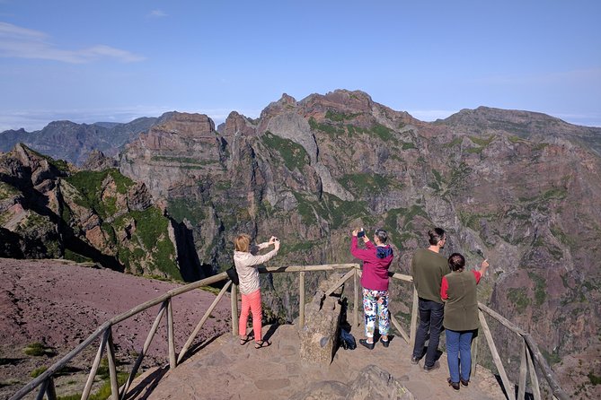 Cristo Rei, Arieiro Peak and Santo da Serra 4x4 Experience - Open-roof 4WD: fun factor, comfort reality, and photo help