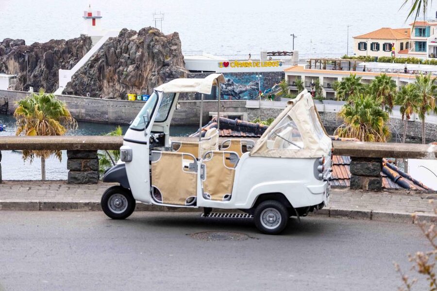 Do Funchal - Câmara de Lobos Fishing Village Tuk Tuk Tour - Câmara de Lobos Islet: The First View That Sets the Tone