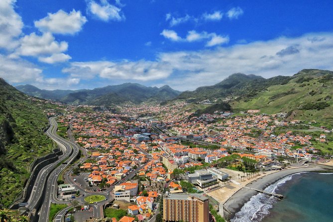 East 4x4 Santana & Peaks - Porto da Cruz and the Rum House: More Than a Taste Stop