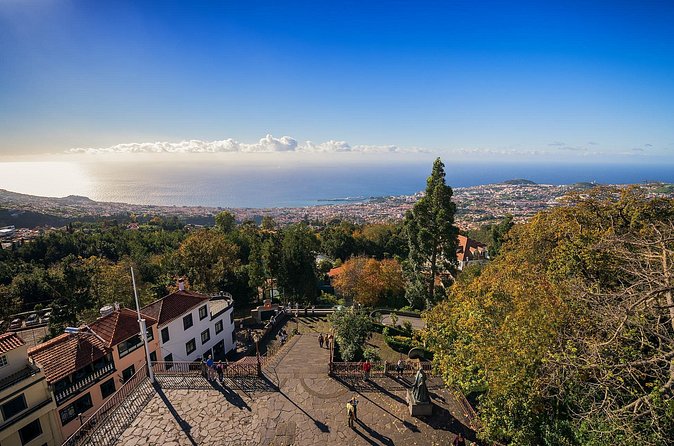 Eira do Serrado - Monte - Stop 3: Paroquia de Nossa Senhora do Monte (Church Stop and Surroundings)