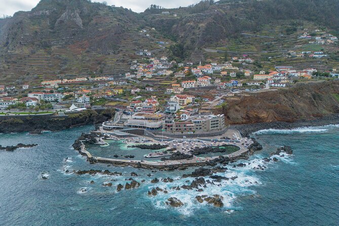 Fanal & Porto Moniz - West Madeira Tour - Porto Moniz: natural lava pools, cliffs, and a real lunch break