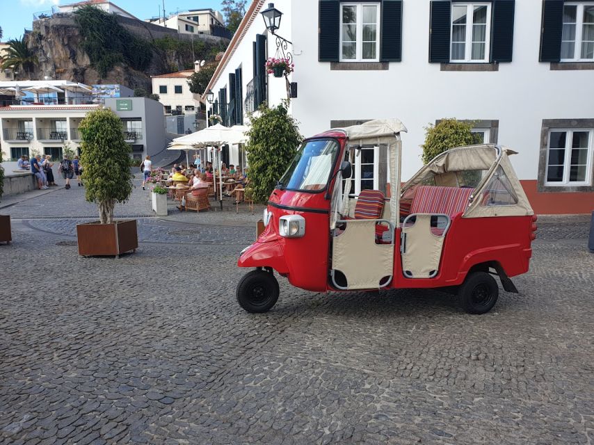 From Funchal: Tuk Tuk Tour to Camara de Lobos and Cabo Girao - Câmara de Lobos fishing village, narrow streets and ocean photos