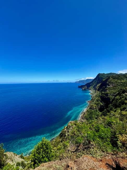 Funchal: 4x4 Jeep Trip to the East and Northeast of Madeira - A 4x4 Jeep route that trades crowds for corner views