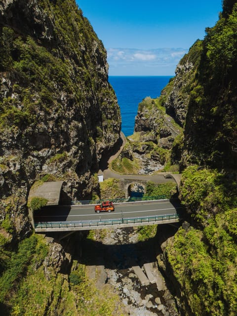 Funchal: Craft Your Adventure, private Jeep Tour w/ pick-up - Pickup and the Red Land Rover Discovery: comfort and expectations