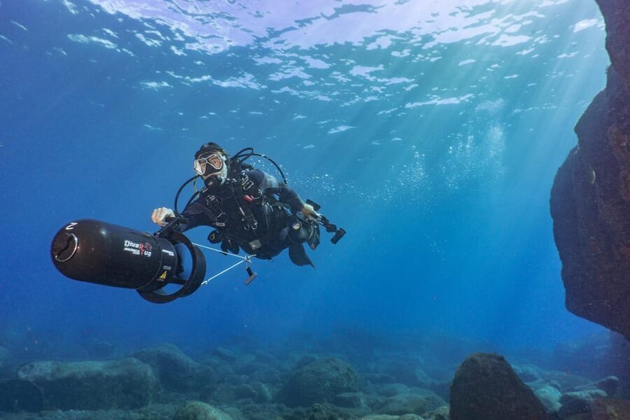 Funchal: DPV- Scooter Dive Adventure - The Main Event: Battery-Powered DPV Thrills on the House Reef