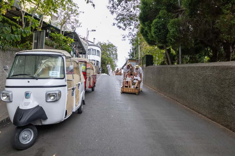 Funchal: Guided Tuk Tuk Tour to Toboggan Rides & Old Town - A Tuk Tuk route that makes Funchal feel smaller