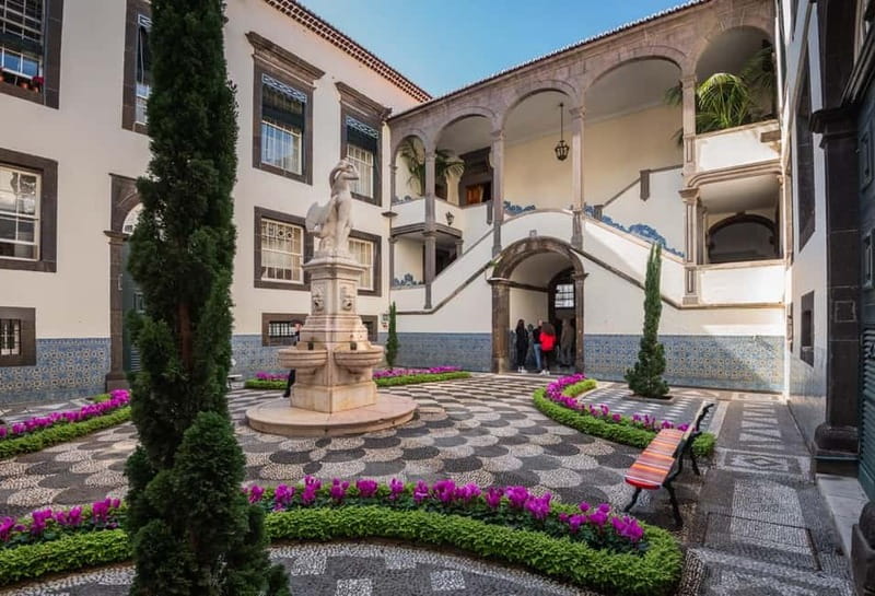 Funchal: Guided Walking Tour with Tastings - Entering the Jesuits’ College and the Madeiran Heritage approach