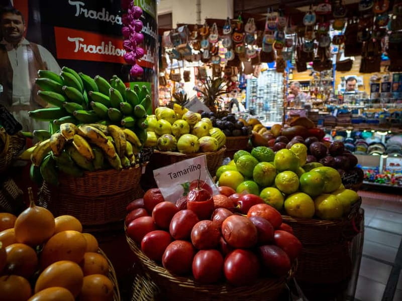 Funchal: Guided Walking Tour with Tastings - Poncha and dentinho at a traditional grocery-tavern