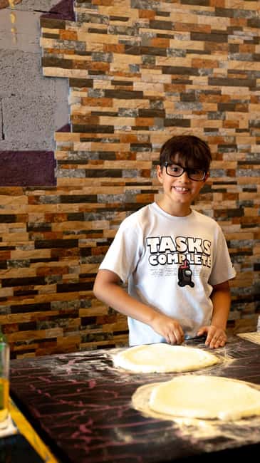 Funchal: Hands On Pizza Making Class - The heart of the class: 48-hour Neapolitan dough science you can feel