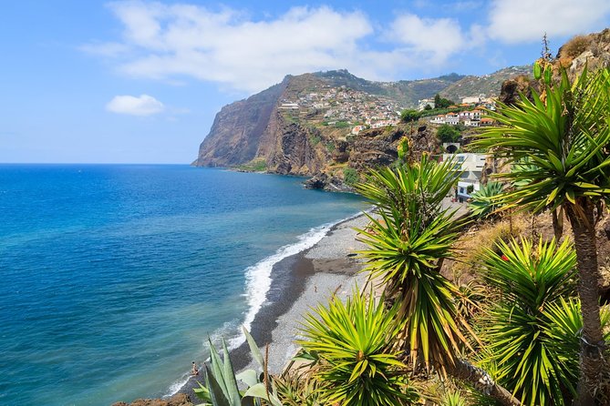 Funchal Hop-On Hop-Off Tour 3 in 1 - The Funchal city loop, stop by stop: where to hop and what to do