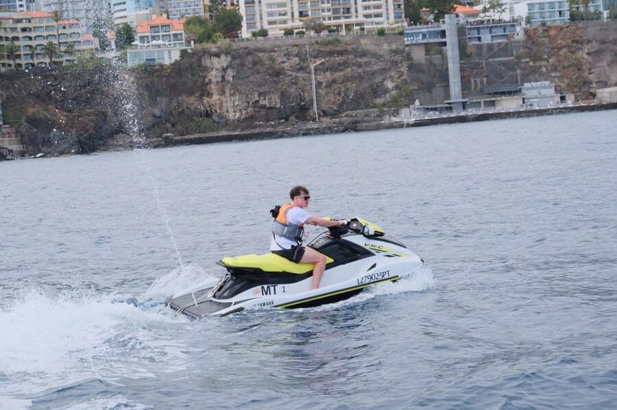 Funchal: Jet Ski Circuit - Fall and winter transfer: the part that can surprise you