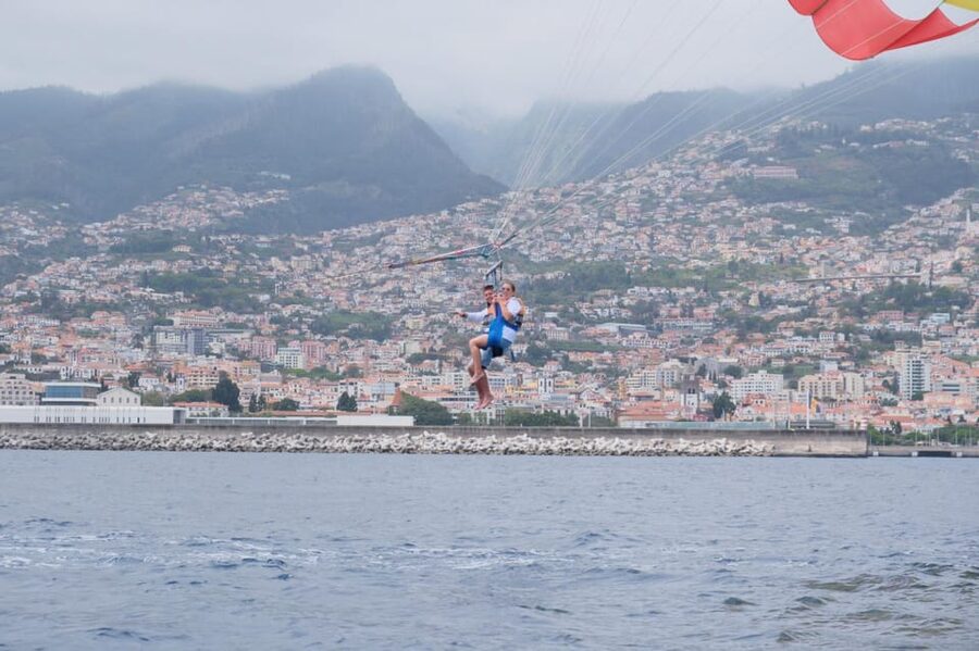 Funchal: Parasailing Tour on the Coast of Madeira Island - Meeting at Marina Nova do Funchal, Pier 8 (and finding the right kiosk)