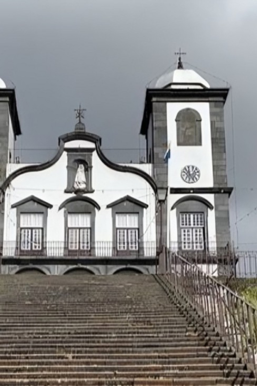 Funchal : Private Custom Tour with a Local Guide - Main tourist sights you choose, plus museum exteriors
