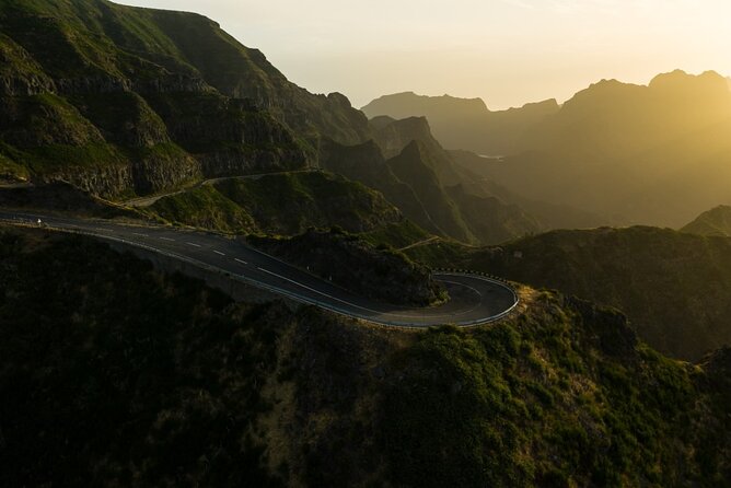 Grand Madeira Island Tour - Porto Moniz and Santana - Cabo Girão skywalk: quick nerves, big reward (but bring your own ticket)