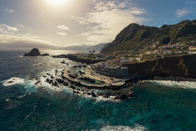 Grand Madeira Island Tour - Porto Moniz and Santana - Waterfalls and São Vicente lunch: the Court of the North vibe