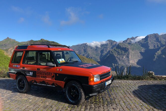 Jeep Safari Câmara de Lobos Cabo Girão Half Day Tour - Cabo Girão Skywalk finish: the glass platform and the 5€ ticket