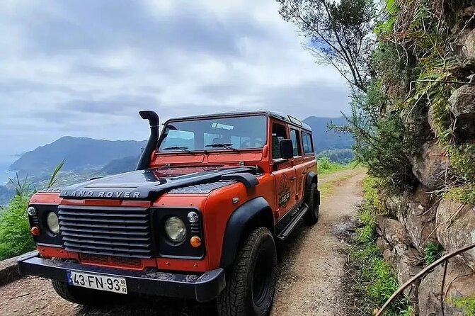 Jeep Tour Amazing West to Natural Pools -Full-Day - Câmara de Lobos: fishing boats, seals, and cliff roads