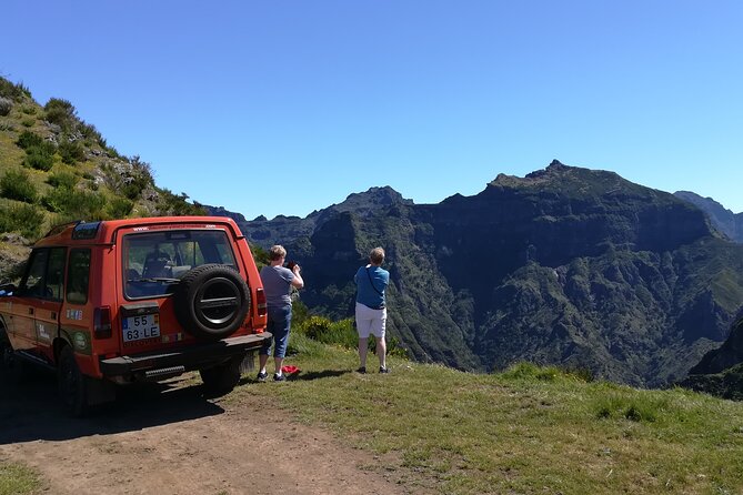 Jeep Tour Câmara de Lobos - Half day - Fajã dos Padres, Big Quinta, and the working island feel