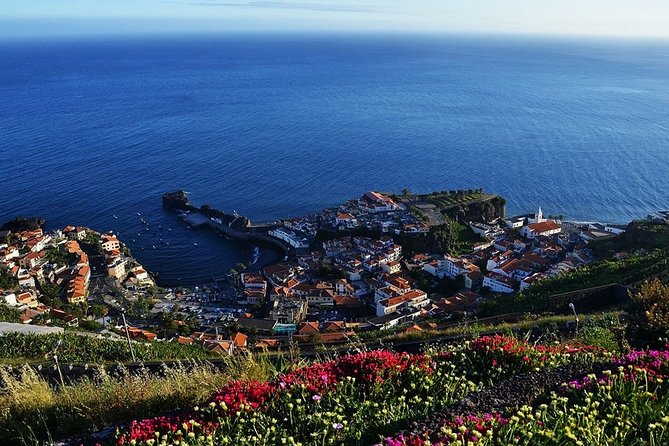 Jeep Tour Câmara de Lobos - Half day - The Mouth of the Valentine stop and included admission
