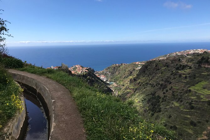Levada do Moinho and Levada Nova - Private - The 8.5 km Loop: Pace, Steps, and What to Wear