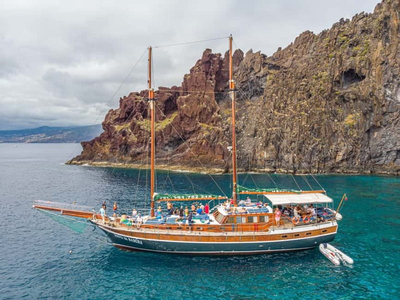 Madeira : 5 hour East Coast boat excursion - Weather and seasickness: the main risk factor