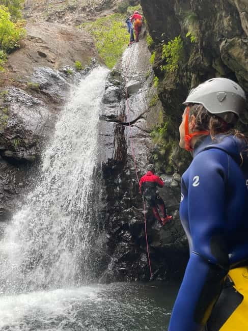 Madeira Canyoning For Beginners Nun's Valley Level 2 - The canyon action: four abseils, a 15m rappel, and optional jumps