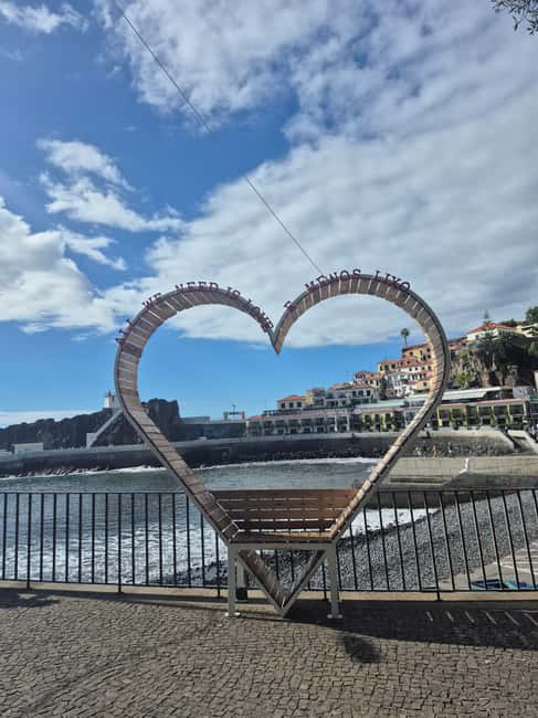Madeira: Curral das Freiras & Câmara de Lobos Tour - Timing, walking, and what 4 hours really feels like