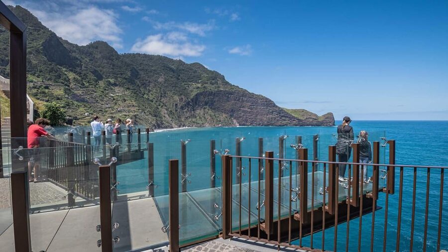 Madeira Funchal:East Tour Pico Arieiro & Santana&Laurissilva - Porto da Cruz, Engenho do Norte, Machico, and Ponta de São Lourenço