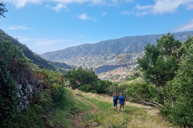 Madeira Porto da Cruz to Machico Self Hiking Tour with Transfer - The Guide Factor: Hugo’s Communication Style Makes a Difference
