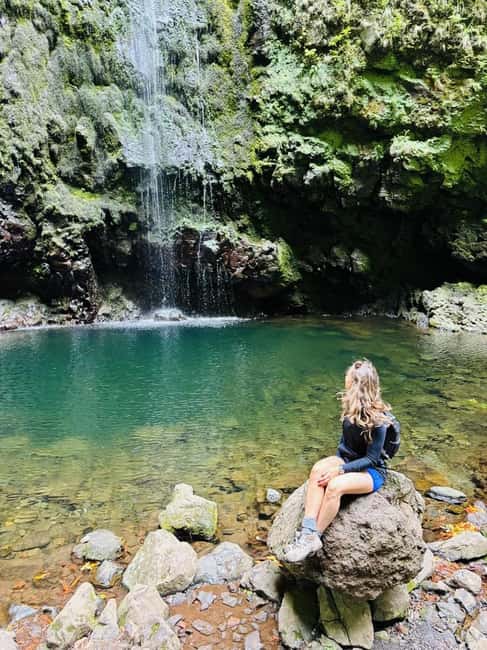 Madeira: PR 9 - Levada do Caldeirão Verde Hike Transfer - The big payoff: Caldeirão Verde lake and a vertical waterfall