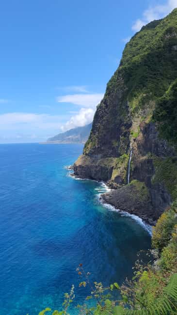Madeira: Private Guided Tour with Electric Cars - Should you book this private electric car tour?