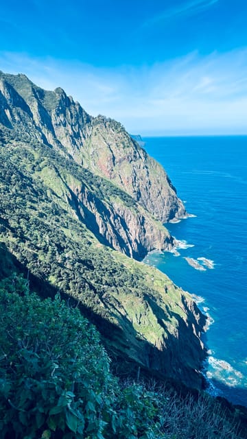 Madeira Stairway to Heaven to Larano Hike Mountain to Sea - Vereda do Larano: Clifftop Hiking with the Sea in Your Rearview