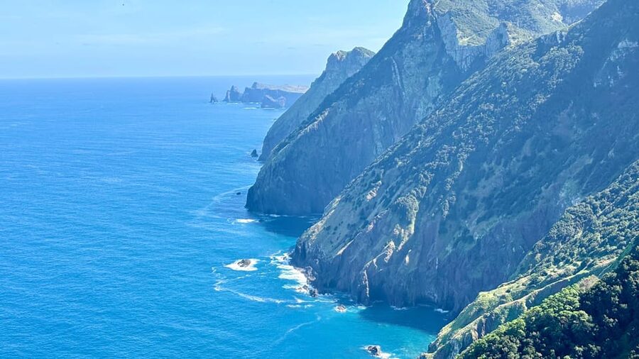 Madeira Stairway to Heaven to Larano Hike Mountain to Sea - Guide Style and the Small-Group Advantage