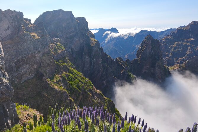 Madeira Sunset at Pico do Arieiro and PR1 Stairway To Heaven - Ninho da Manta and the Stairway to Heaven photo moment