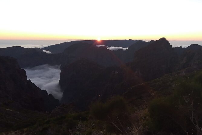 Madeira Sunset in Pico do Arieiro and Optional Stairway to Heaven - Weather reality: the guide’s backup plan keeps the evening alive
