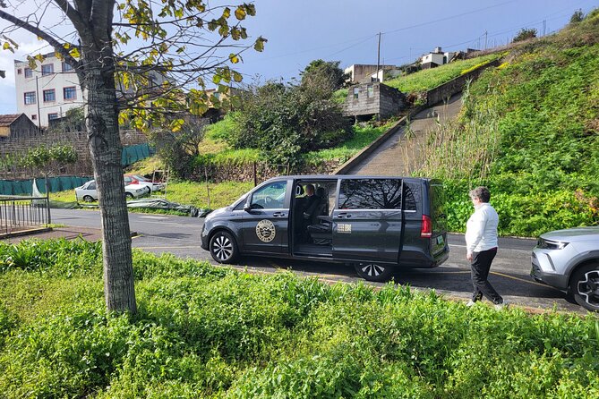 Madeira West side: Cabo Girão, Seixal & more – Full Day Tour - The day flow from Funchal pickup to drop-off
