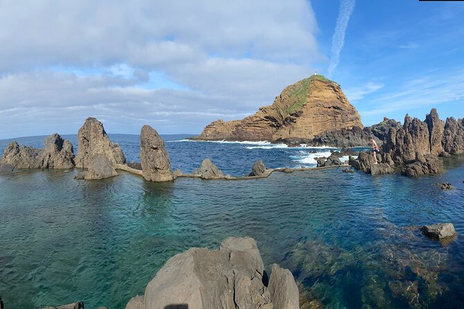 Madeira West side: Cabo Girão, Seixal & more – Full Day Tour - Câmara de Lobos promenade: fishing village energy, easy first photos