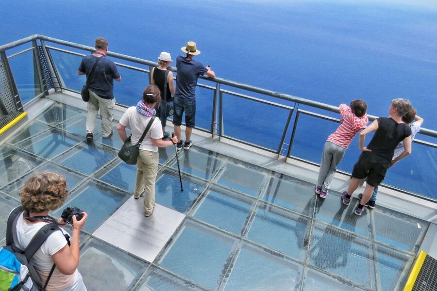 Madeira: Wine & Tapas, Cabo Girão Skywalk 4x4 Jeep Adventure - Who this Madeira combo tour is best for