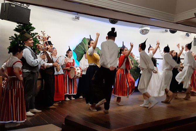 Madeiran Traditional Dinner - 3-course meal and included drinks: how to get the most value