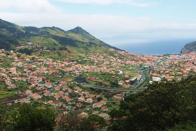 Mimosa Valley Walk - Language and Guide Style: English-Friendly, With Human Explanations