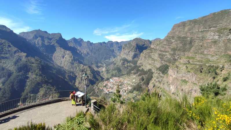 Nun's Valley & Pico dos Barcelos Madeira Island Tour - Key Highlights at a Glance