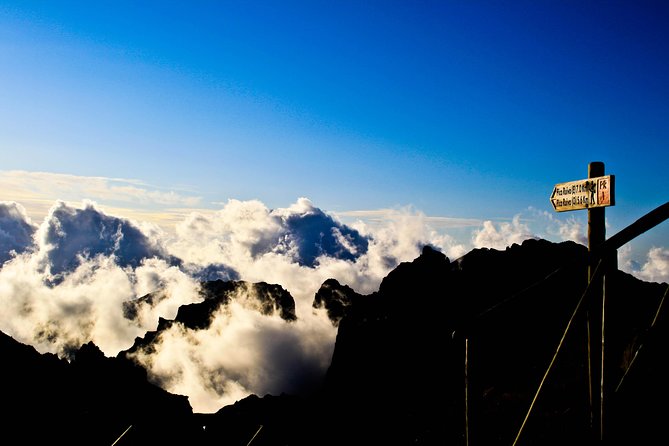 Pico do Areeiro to Pico Ruivo (PR 1) - Hiking Tour in Madeira - The pick-up and start time that make or break a mountain day