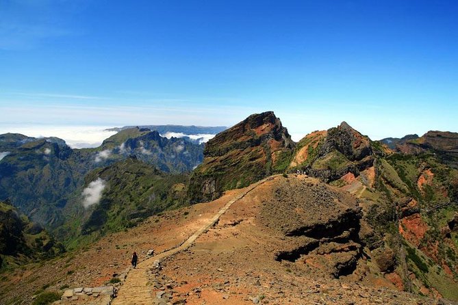 Pico do Arieeiro - The day plan: 9:10 pickup, three peak stops, and a return at 16:00