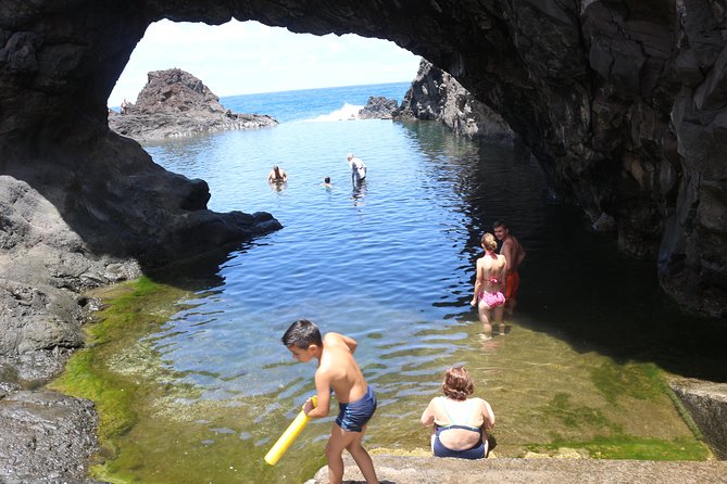Porto Moniz 4x4 West tour - Porto Moniz: natural pools, promenade energy, and seawater you can swim in