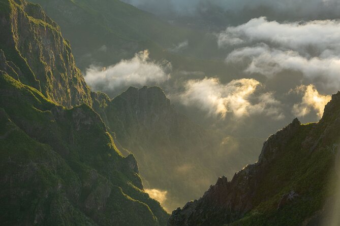 PR1 Pico do Arieiro Self-Guided Hiking Transfer (Morning slot) - Price and value: paying for the transfer and the plan