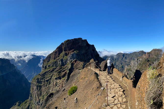 PR1 Sunrise Pico do Arieiro Self-Guided Hiking Transfer - The PR3 alternative: how plan B turns into a real hike