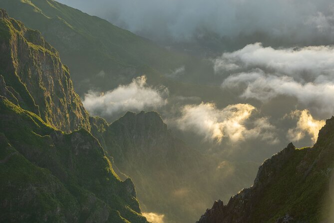 PR1 Sunrise Pico do Arieiro Self-Guided Hiking Transfer - The end of the route: cafe time that is more than a reward